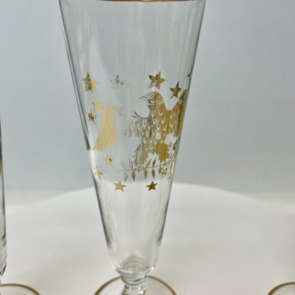 Set of 4 Vintage Champagne or Pilsner Gold Eagle Glasses with Patriotic Design - Picture 5 of 8